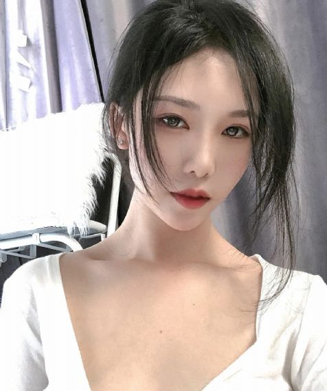 缺席的人