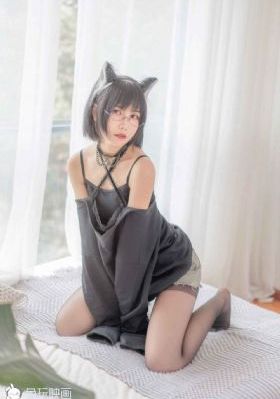 恸哭的女教师